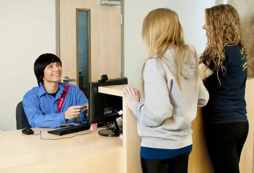 Lakehead University Residence And Conference Centre