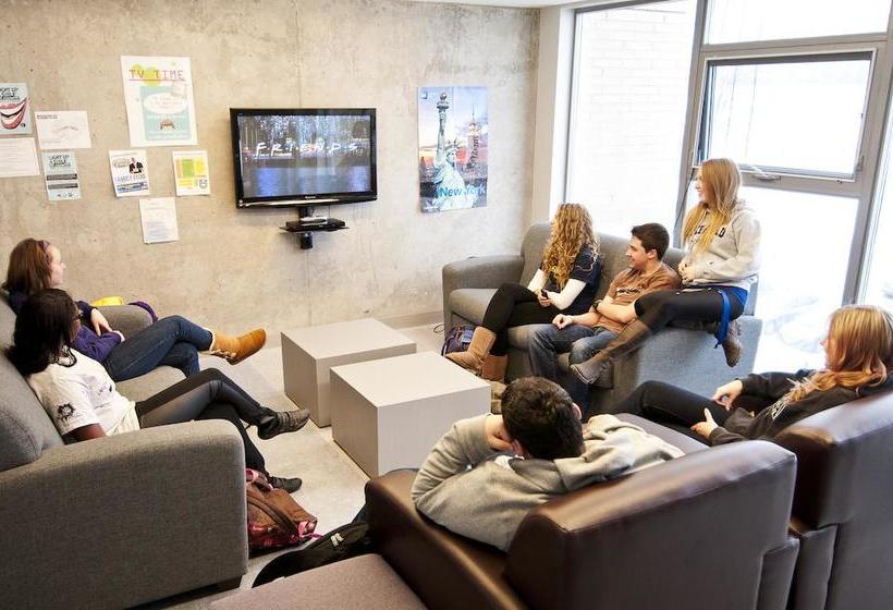 Lakehead University Residence And Conference Centre