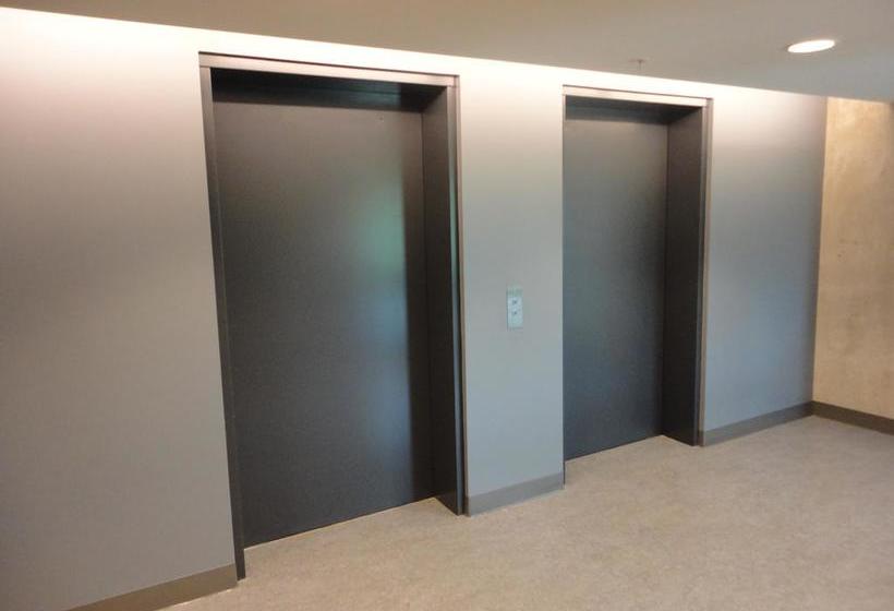 Lakehead University Residence And Conference Centre