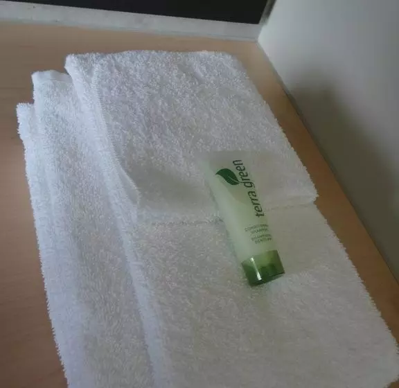 Lakehead University Residence And Conference Centre