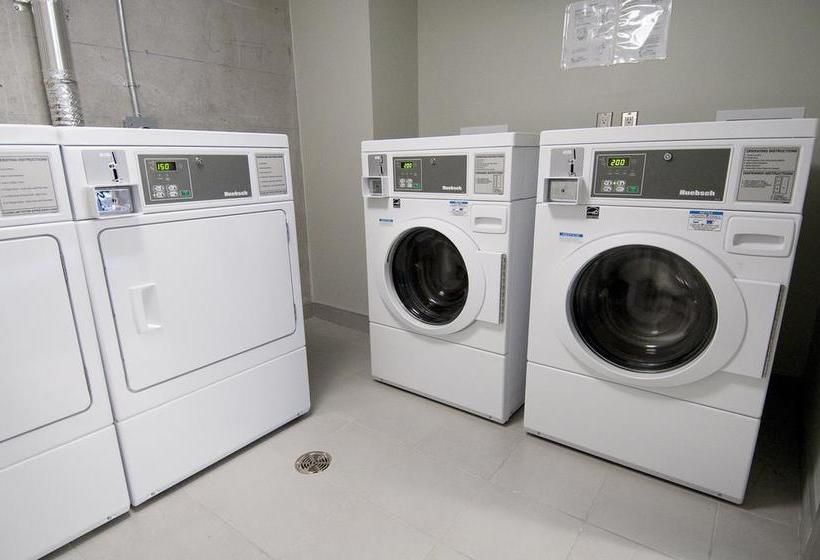 Lakehead University Residence And Conference Centre