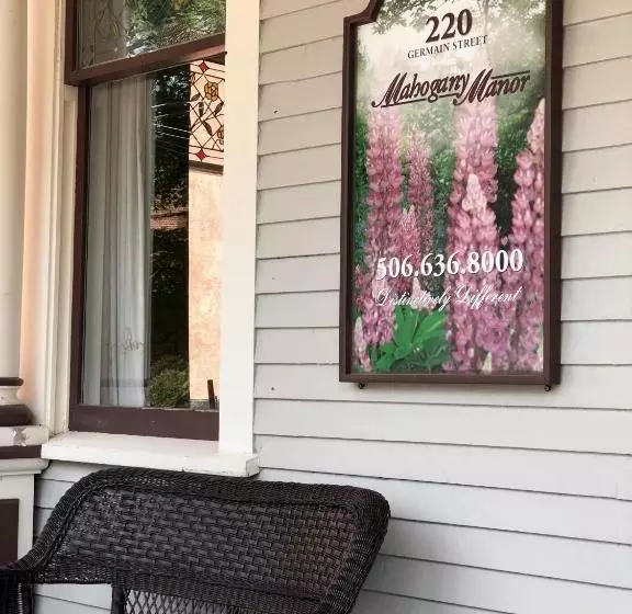 Mahogany Manor Bed & Breakfast