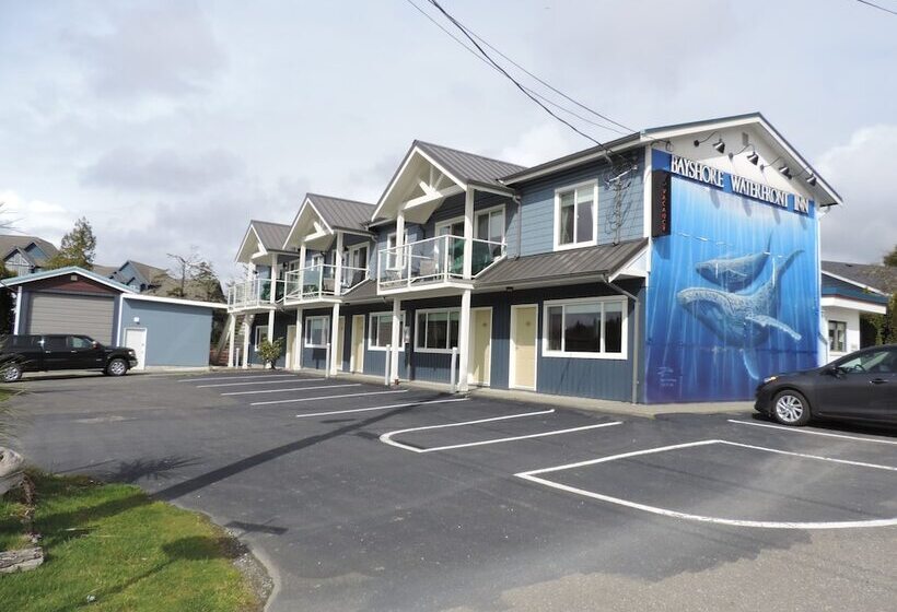 Motel Bayshore Waterfront Inn