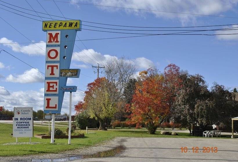 Neepawa Motel