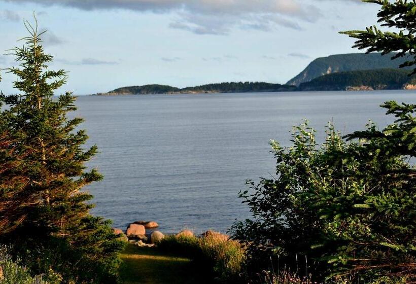 リゾートホテル Seascape Coastal Retreat   Adults Only   Hot Tubs