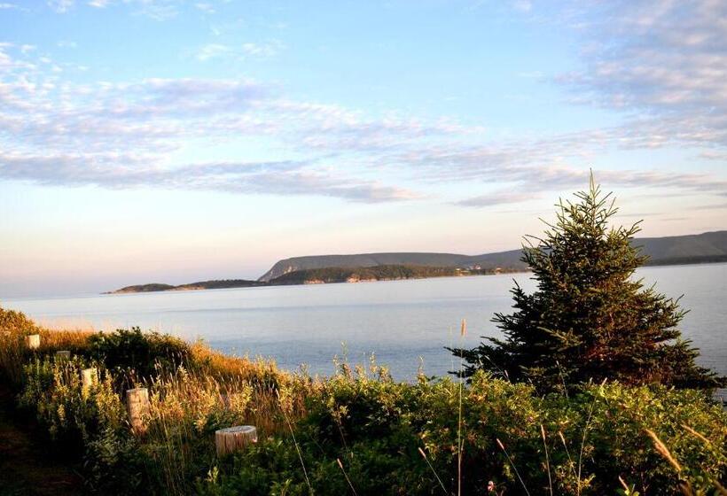 リゾートホテル Seascape Coastal Retreat   Adults Only   Hot Tubs