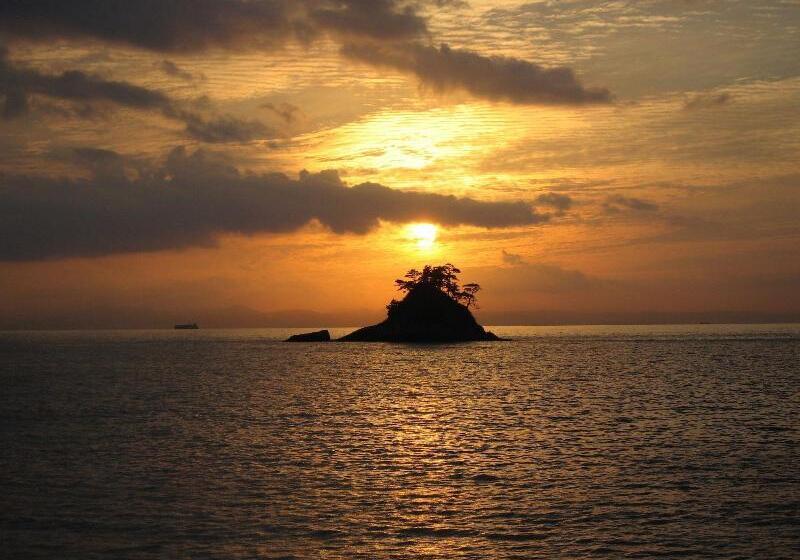 ריוקאן Shinojima Royal Hotel Kasuiso