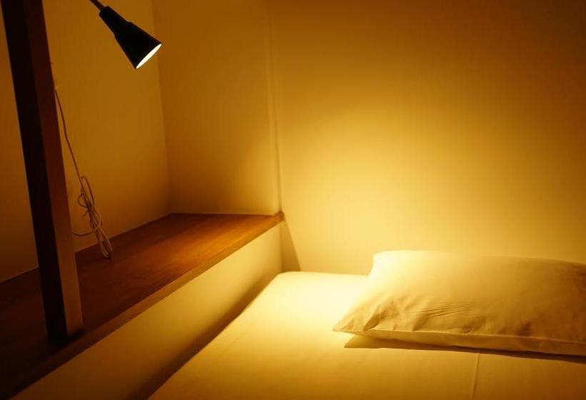 The Lower East Nine Hostel