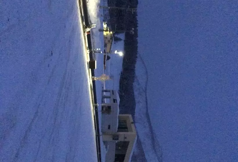ユースホステル Niseko Tabitsumugi Backpackers