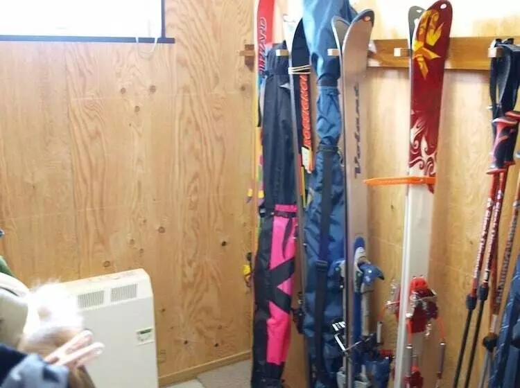 ユースホステル Niseko Tabitsumugi Backpackers