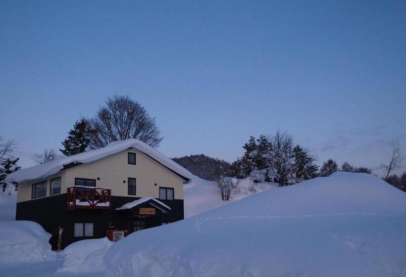 Alberg Niseko Tabitsumugi Backpackers