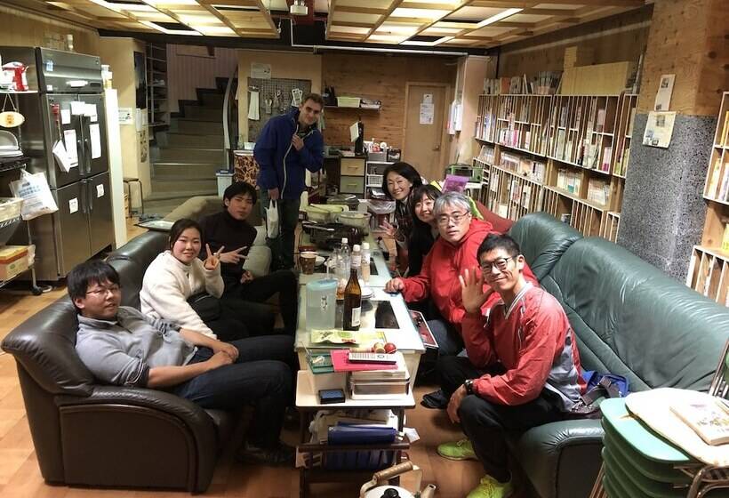 فندق صغير Yumebito House