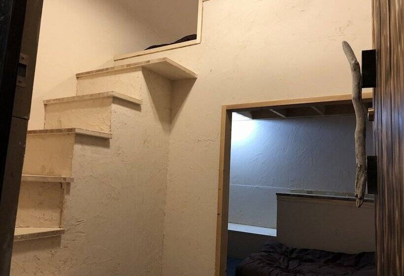 فندق صغير Yumebito House