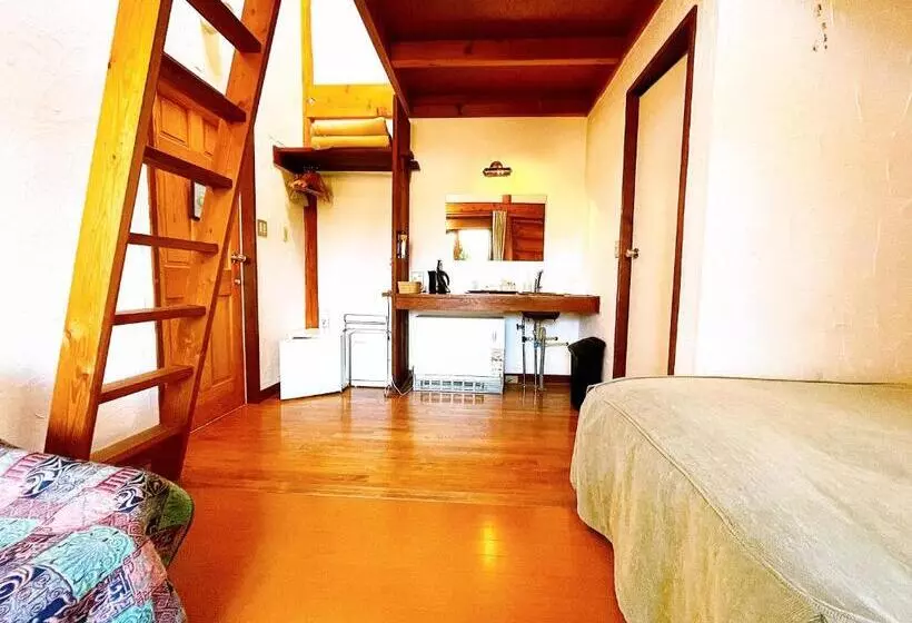 تختخواب و صبحانه Hakuba Pension & Log Hotel Meteor