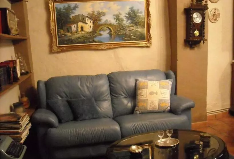 تختخواب و صبحانه La Quinta Del Abuelo Félix