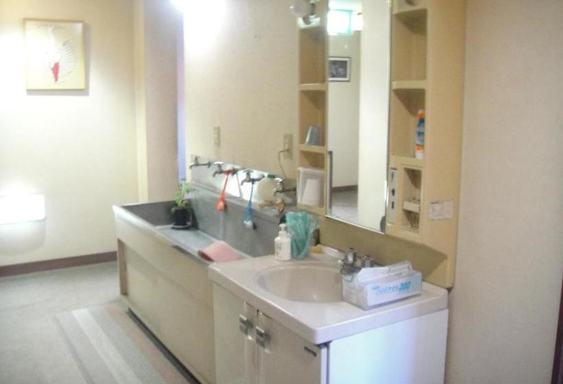 Bed and Breakfast Miyake