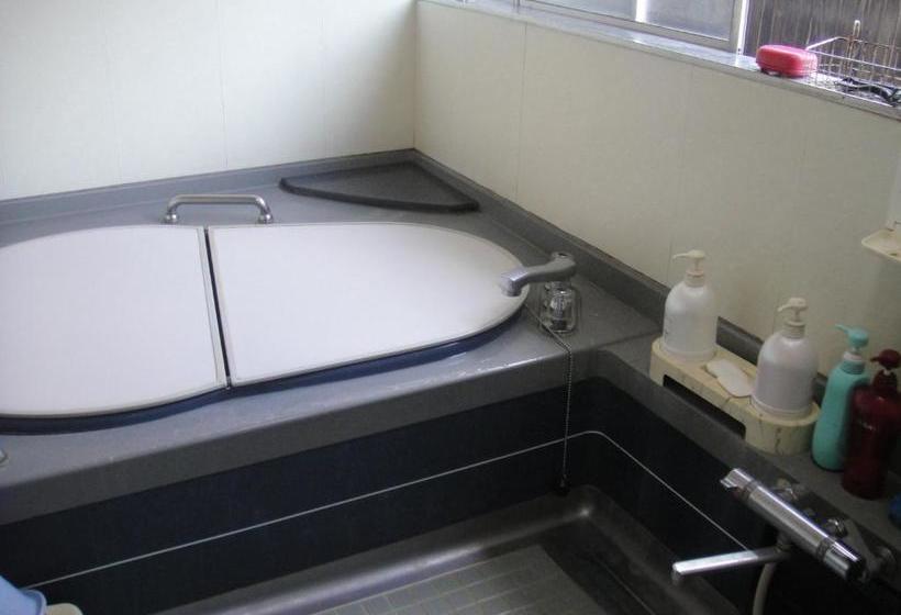 Bed and Breakfast Miyake