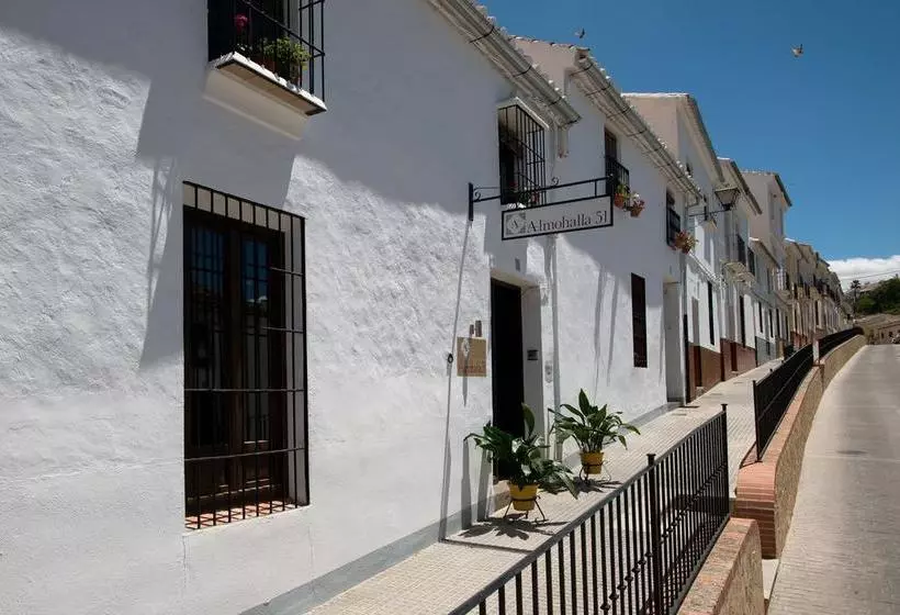 Hotelli Almohalla 51