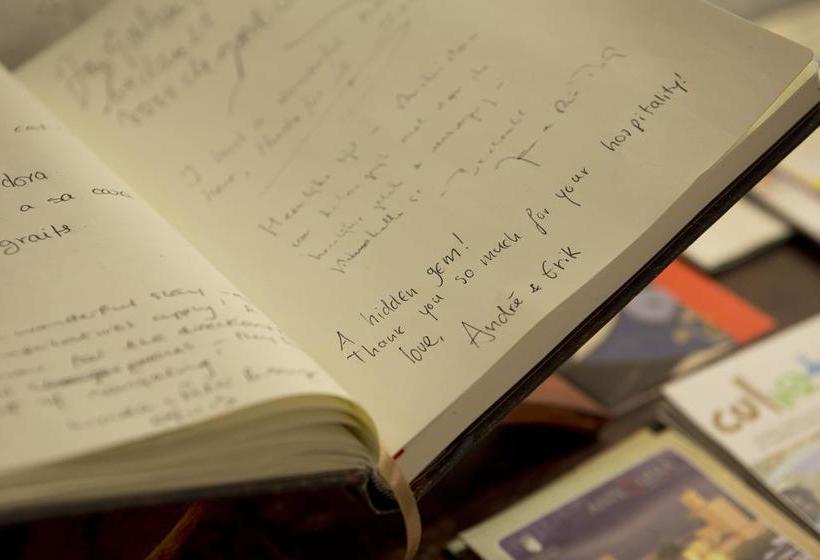 Отель Almohalla 51