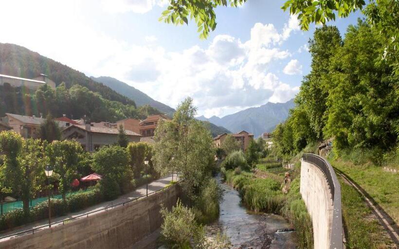 בית מלון כפרי Casa Duaner