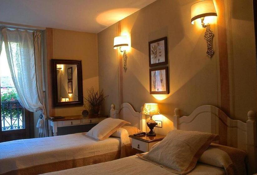 בית מלון כפרי Casa Frauca