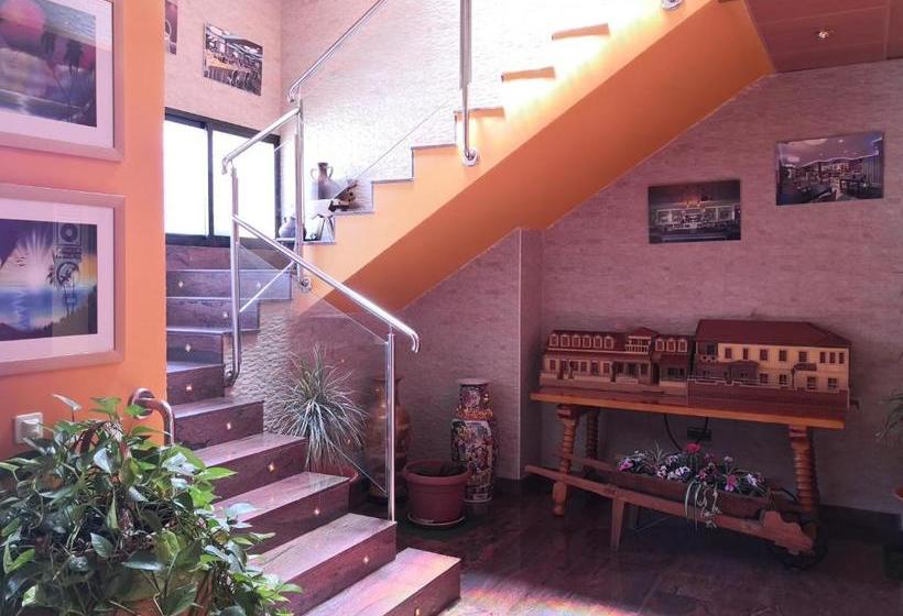 Hotel Fray Sebastian