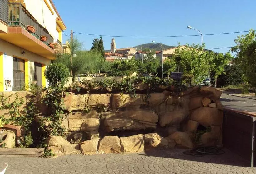 Hotel Hostal Sant Roc