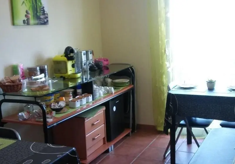 ホテル Hostal Sant Roc