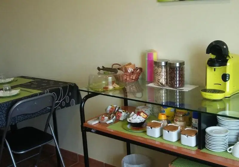 ホテル Hostal Sant Roc