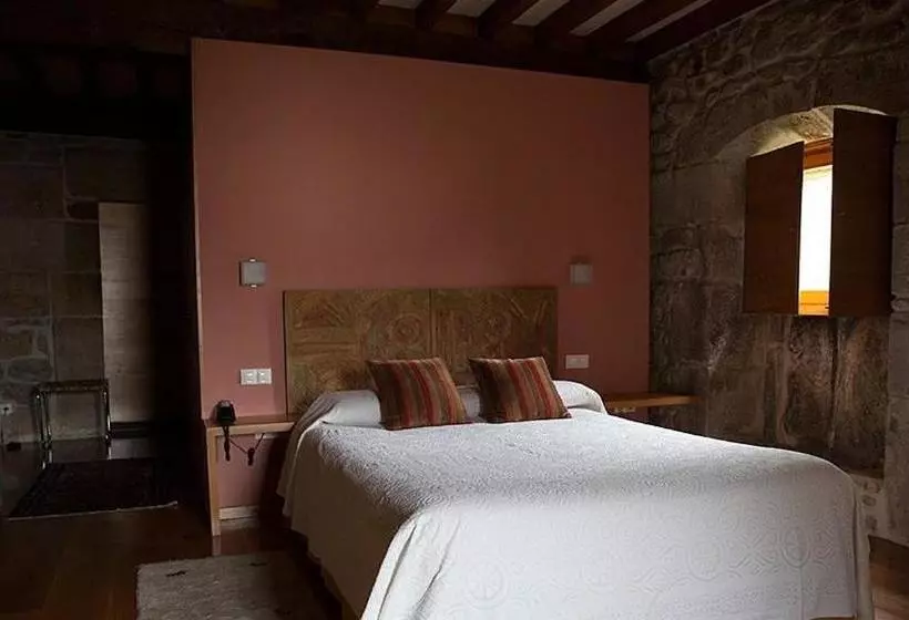 هتل La Casona De Somahoz