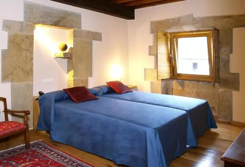 هتل La Casona De Somahoz