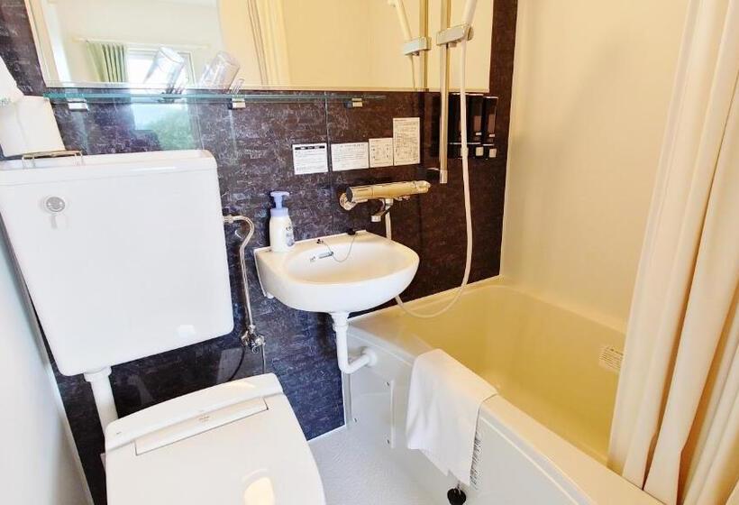 ホテル Pension And Restaurant La Collina