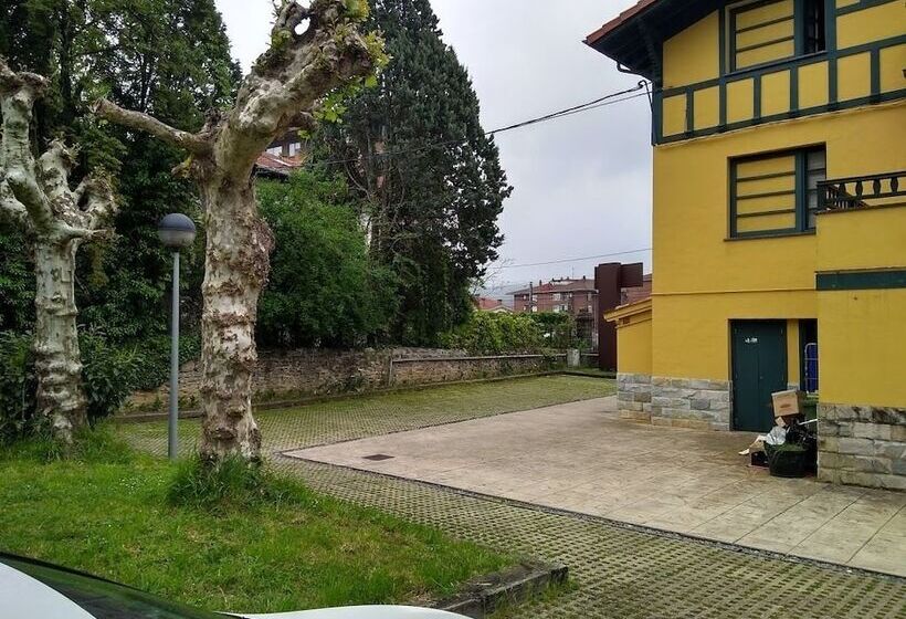 هتل Restaurante Aldama