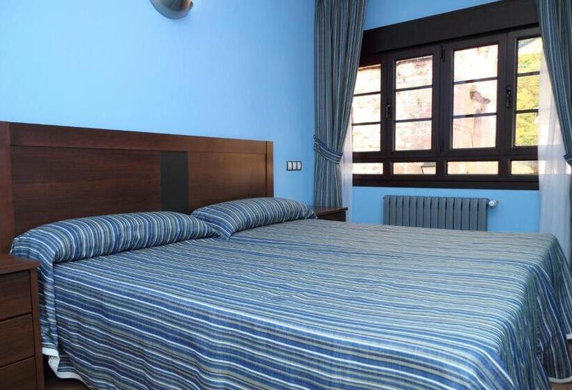 فندق Restaurante Casa Pipo