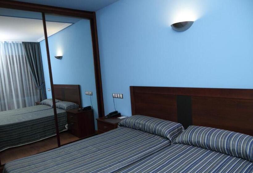 فندق Restaurante Casa Pipo