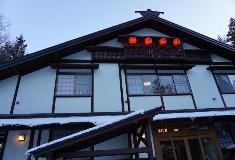 בית מלון כפרי Tokiwatei