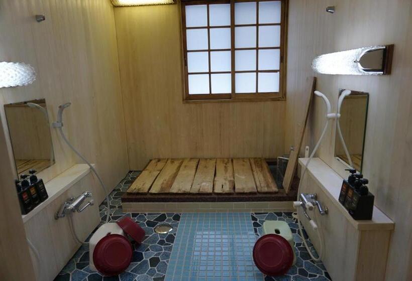 בית מלון כפרי Tokiwatei