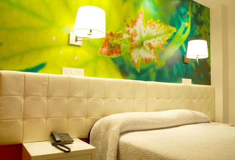 ホテル Villa Sonsierra