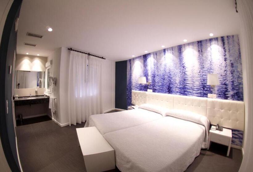 ホテル Villa Sonsierra