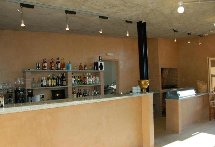 住所  Camping Terra Alta