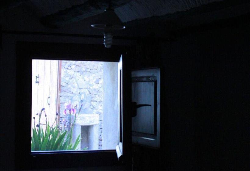 منتجع Caserio Inazares Montaña, Chimenea, Nieve, Barbacoa