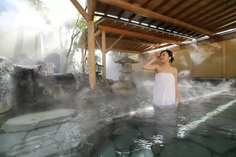 旅館 Awara Onsen Seifuso