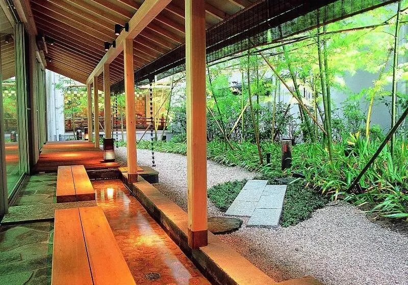 旅館 Awara Onsen Seifuso