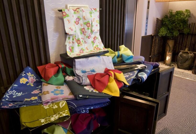 ريوكان Kasyouen Bettei Fuka   Adult Only