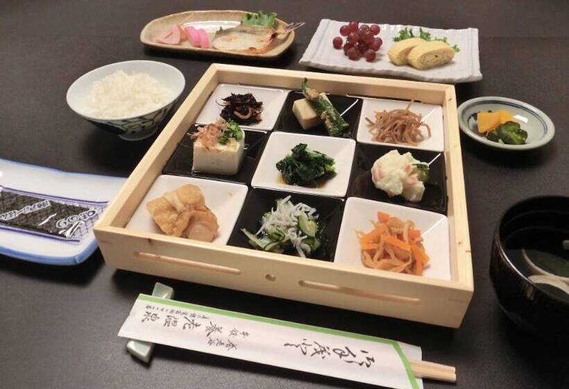 ריוקאן Yourou Onsen Honkan