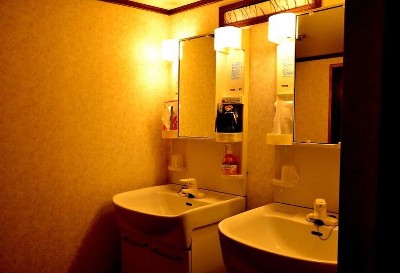 ריוקאן Yourou Onsen Honkan