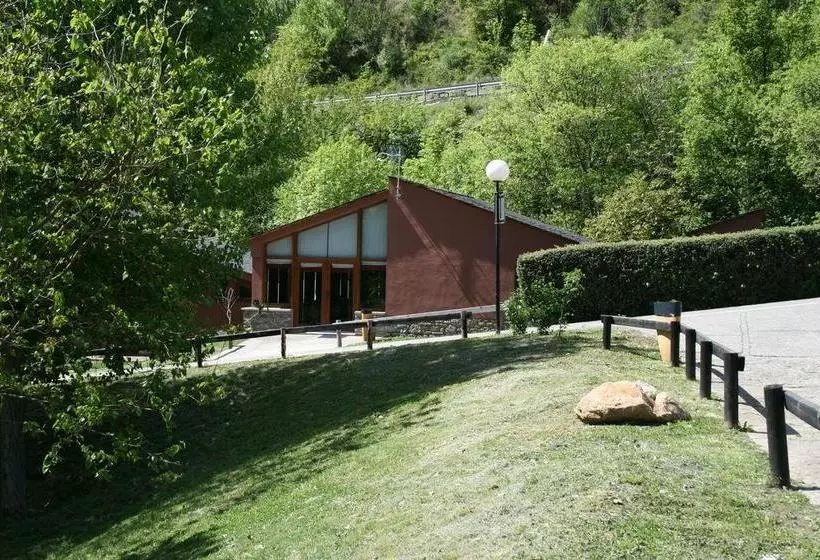 Alberg Escola De Piragüisme De Sort
