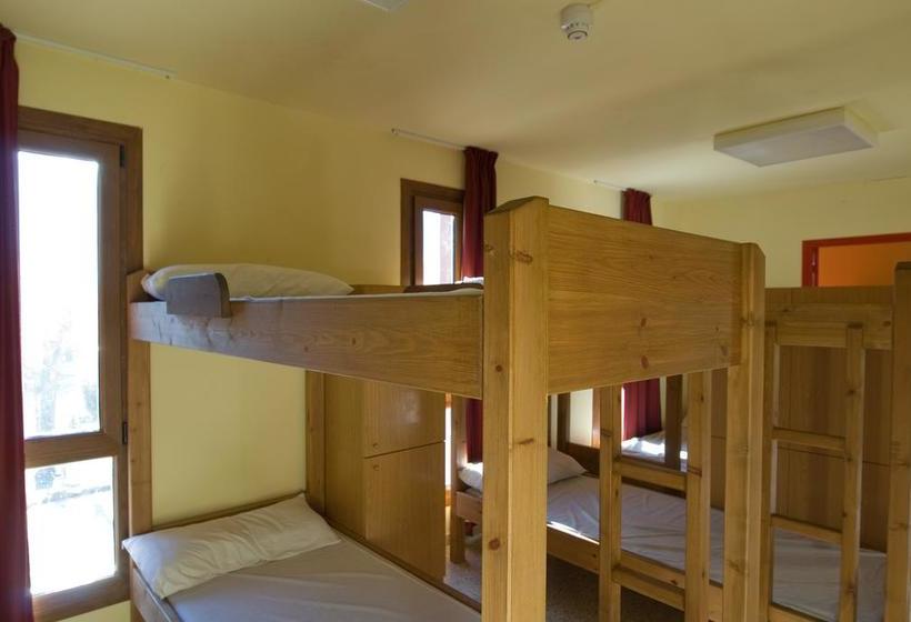 Alberg Escola De Piragüisme De Sort