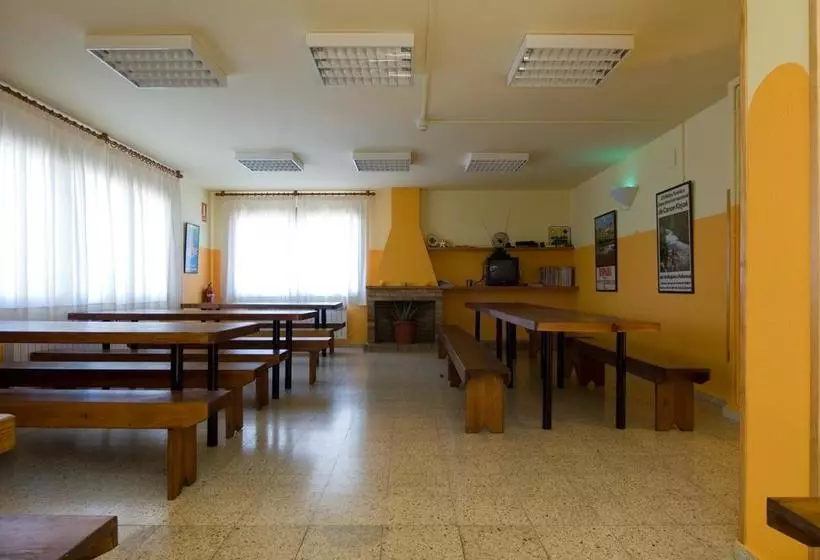 Alberg Escola De Piragüisme De Sort