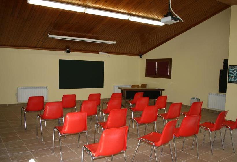 Alberg Escola De Piragüisme De Sort